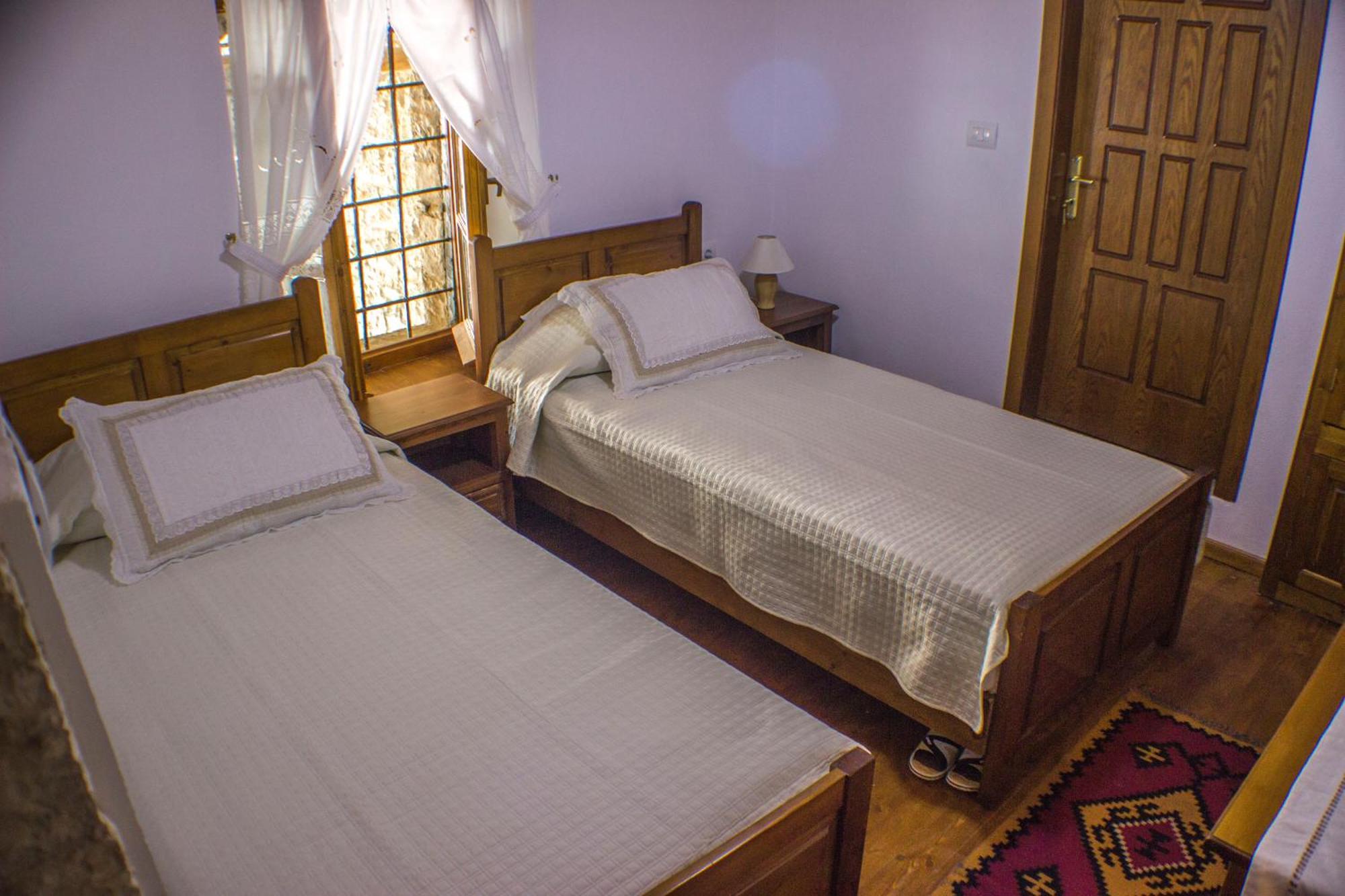 Hotel Old Bazaar 1790 Gjirokastër Esterno foto