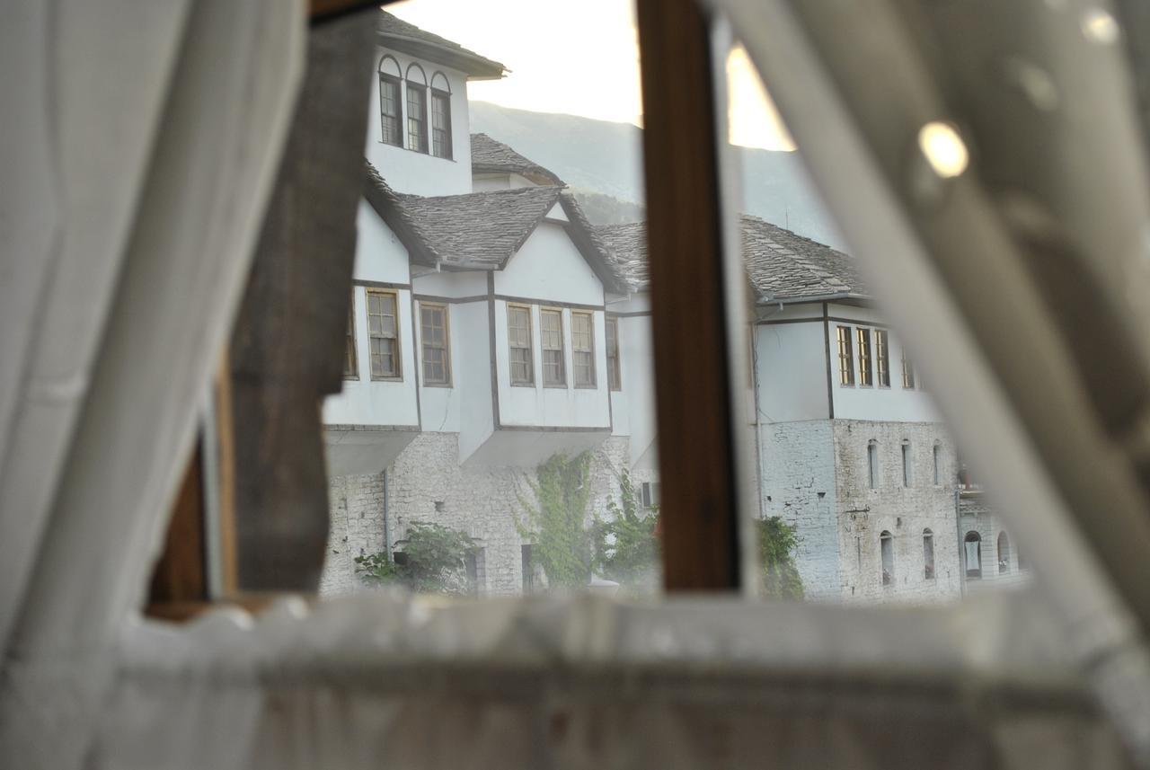 Hotel Old Bazaar 1790 Gjirokastër Esterno foto