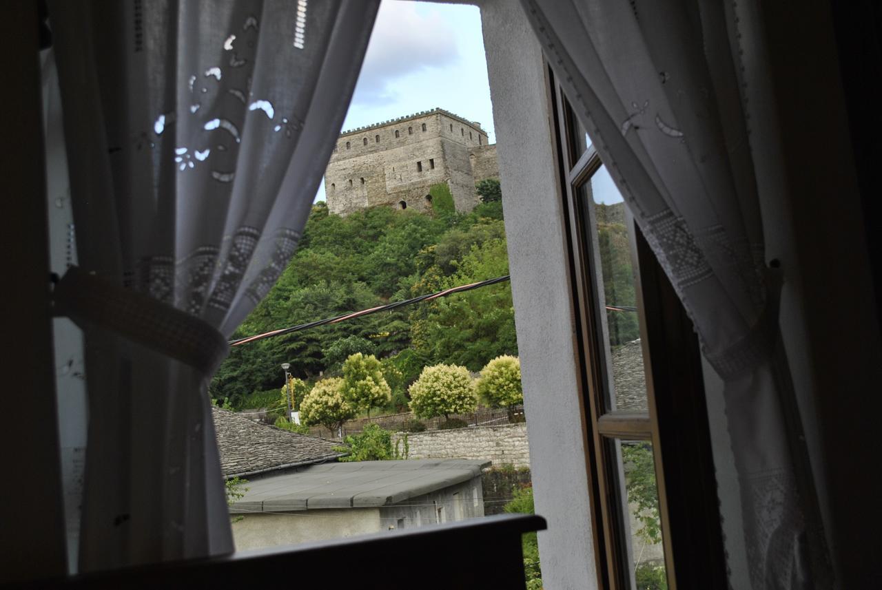Hotel Old Bazaar 1790 Gjirokastër Esterno foto