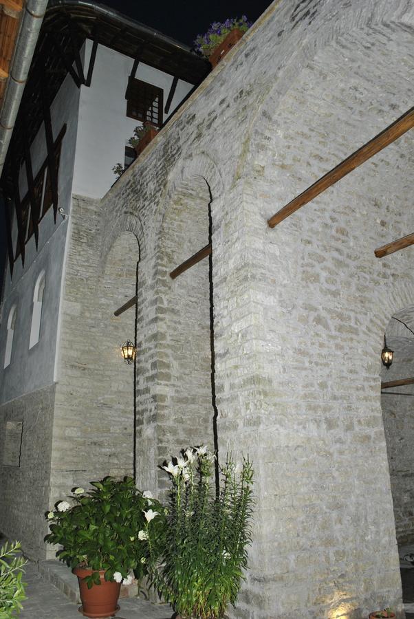 Hotel Old Bazaar 1790 Gjirokastër Esterno foto