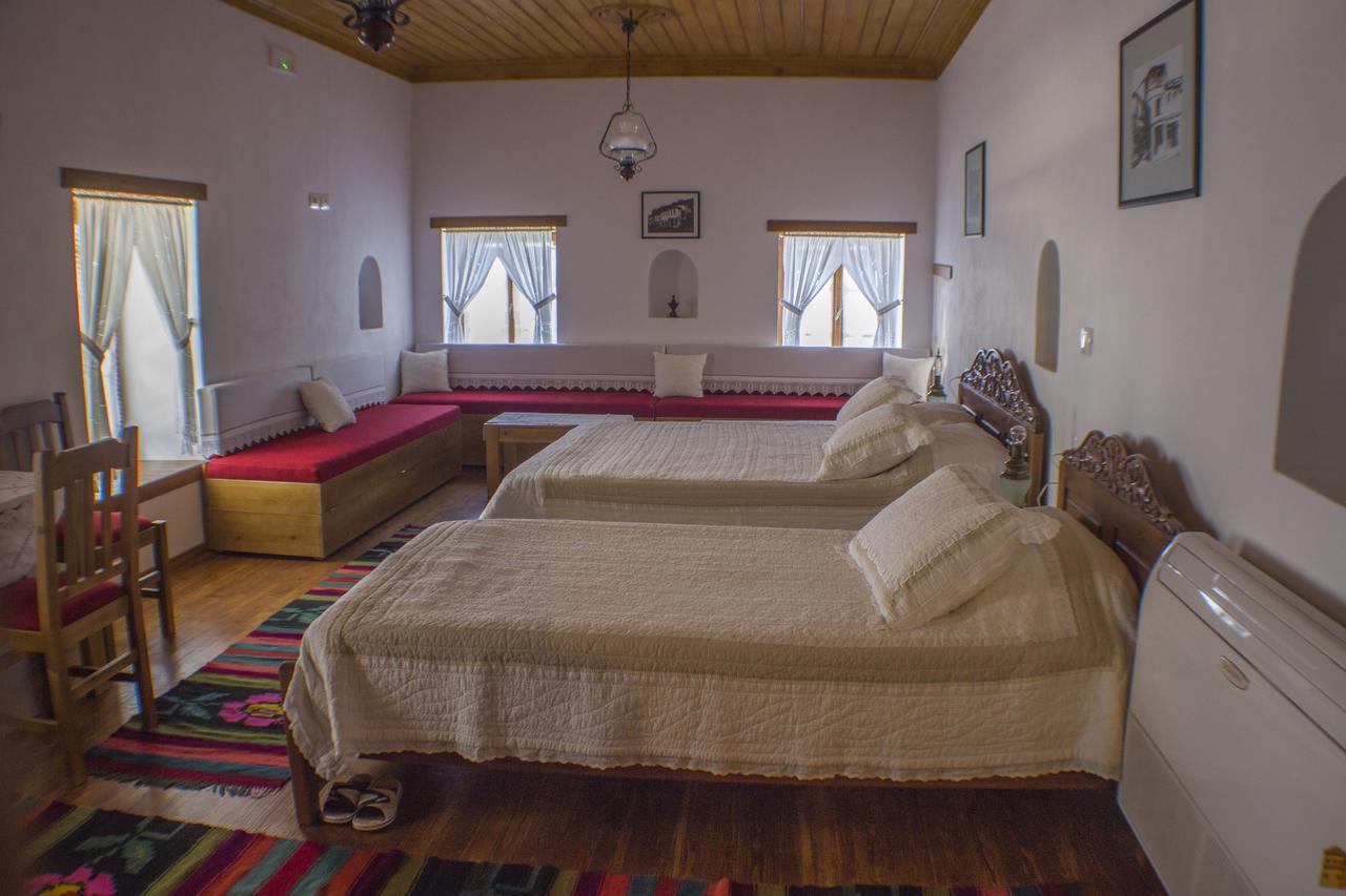 Hotel Old Bazaar 1790 Gjirokastër Esterno foto