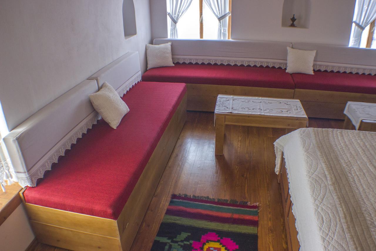 Hotel Old Bazaar 1790 Gjirokastër Esterno foto